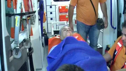 Medicii de pe ambulanţa care l-a luat pe Năstase: 