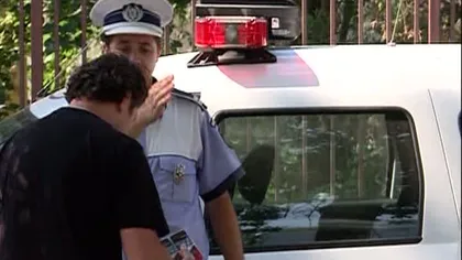 Şofer prins cu peste 100km/h se roagă de politişti să-l lase să plece pentru că are diabet VIDEO