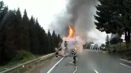 Revoltă a comercianţilor în Craiova: Patronii au dat foc unui TIR chiar în faţa tarabelor VIDEO
