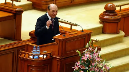 CCR a transmis Parlamentului avizul pe cererea de suspendare a preşedintelui Traian Băsescu