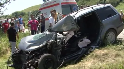 Accident în Maramureş. Un bărbat a murit după ce a intrat cu maşina într-o betonieră