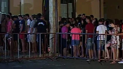 Sute de persoane nu au mai apucat să voteze la Costineşti şi Vama Veche VIDEO