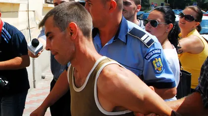 Tânărul înjunghiat cu 20 de lovituri de cuţit în Lugoj trebuia să fie observator la referendum
