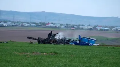 Victor Ponta le aduce un omagiu victimelor accidentului aviatic din Buzău