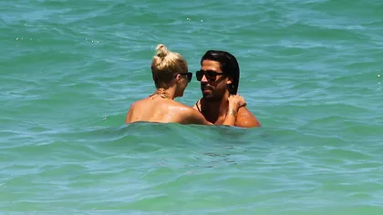 Jucătorul german Sami Khedira a petrecut alături de iubită, pe plajă la Miami GALERIE FOTO