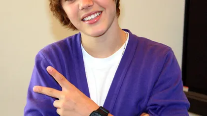 Justin Bieber a primit diploma de absolvire  a studiilor la un liceu canadian