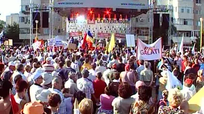 Mii de oameni la mitingul USL din Constanţa de susţinere a referendumului din 29 iulie