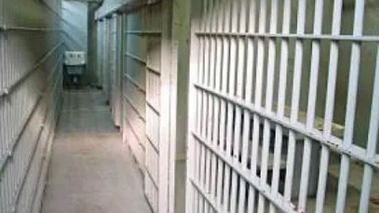 ŞOCANT! Doi deţinuţi din aceeaşi celulă s-au sinucis în penitenciarul de la Poarta Albă