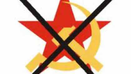 ADIO SECERA ŞI CIOCANUL: Simbolurile regimului comunist, socotite în afara legii în Rep. Moldova