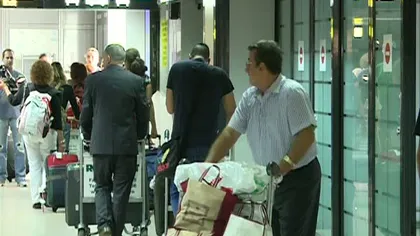 Zeci de cetăţeni români, stabiliţi în Siria, s-au întors în ţară pentru a fi în siguranţă