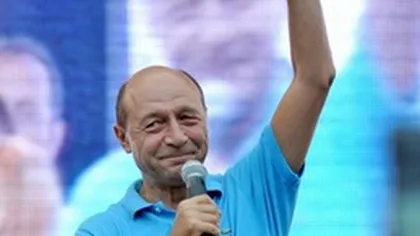 Presa internaţională: Absenteismul de la referendum a salvat capul preşedintelui Băsescu