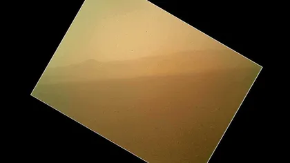 Vedere de pe Marte: Roverul Curiosity a trimis prima sa fotografie color de pe Planeta Roşie
