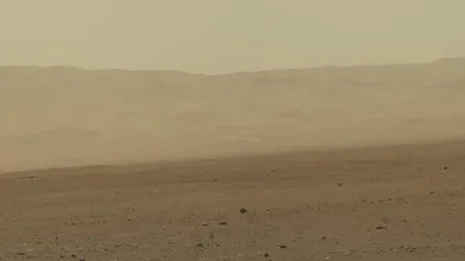 Curiosity a transmis imagini de mare rezoluţie de pe Marte FOTO