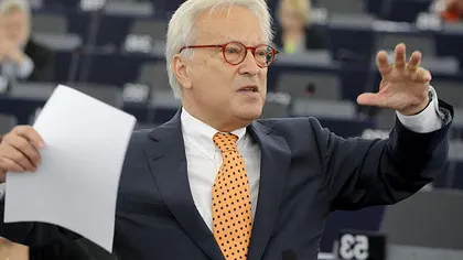 Swoboda, pe Twitter: Trebuie să acceptăm decizia CCR de a nu valida referendumul