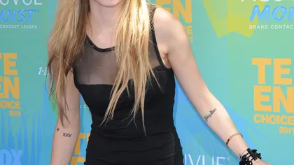 Avril Lavigne s-a logodit cu Chad Kroeger, solistul trupei Nickelback