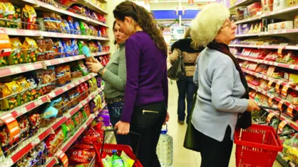 Românii, pe primul loc din Europa la cheltuielile pentru mâncare