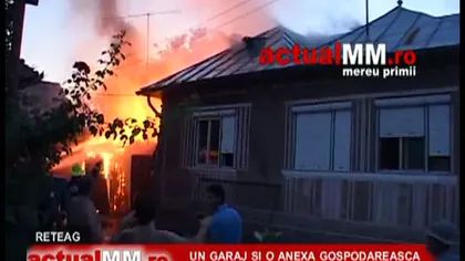 Incendiu puternic în Maramureş. Garajul şi anexele gospodăriei s-au făcut scrum VIDEO