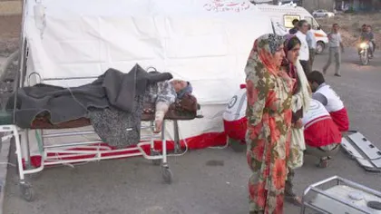 Cutremure Iran: 306 de morţi, majoritatea femei şi copii, şi peste 3.000 de răniţi