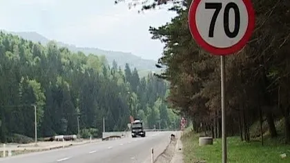 Limita de viteză ar putea fi MĂRITĂ în localităţi şi pe drumurile europene