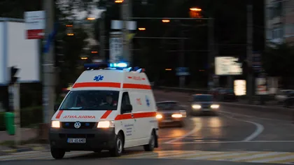 Doi tineri au fost înjunghiaţi într-o cârciumă din Suceava