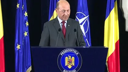 Băsescu are o nouă sală de conferinţe şi un pupitru pe care scrie 