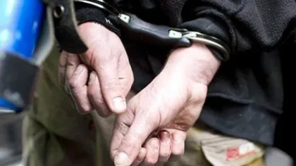 Judecătorii au emis 17 mandate de arestare după bătaia de la Budeşti