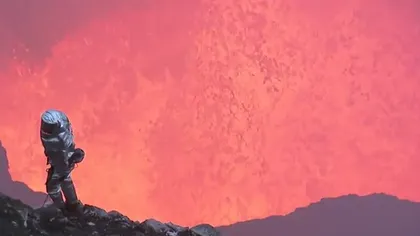 Călătorie într-un vulcan...activ: Bărbatul care s-a aventurat lângă o mare de lavă fierbinte VIDEO