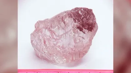 Un diamant de 158 de carate a fost extras dintr-o mină din Siberia