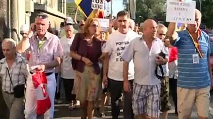 Protest la Cotroceni, ziua a opta. Ghişe mărşăluieşte în faţa a 200 de persoane