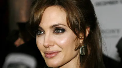 Angelina Jolie revine în Turcia, pentru a vizita o tabără de refugiaţi sirieni