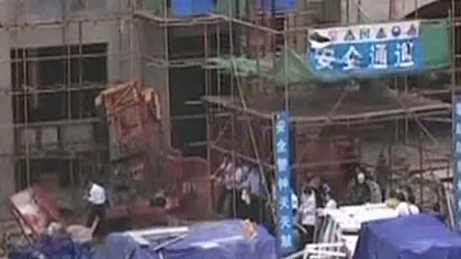 19 chinezi au murit după ce liftul în care se aflau s-a prăbuşit de la etajul 30 VIDEO
