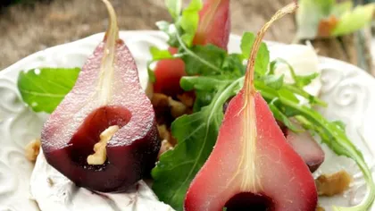 REŢETA ZILEI: Salata de pere şi Camembert