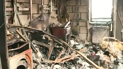 DEZASTRUL ÎN IMAGINI: Apartamente făcute scrum, în incendiul de la Confort City VIDEO
