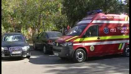 Un bătrân din Craiova a fost lovit cu maşina de un poliţist VIDEO