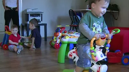 Copilul se plictiseşte repede de jucării? O mămică a găsit soluţia ideală VIDEO