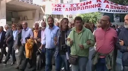 O zi fără jurnalişti: Presa din Grecia s-a mutat în stradă şi face grevă de 24 de ore