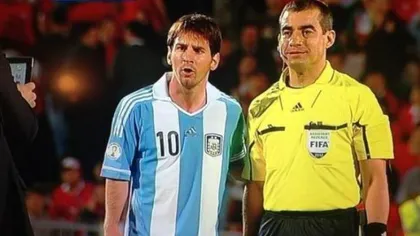 Un arbitru topit după Messi. S-a fotografiat cu starul argentinian, în pauza meciului VIDEO