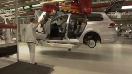 Volkswagen a suspendat producţia modelului Passat