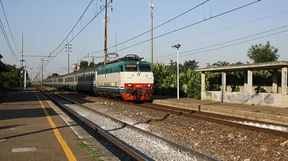 O româncă a murit după ce a fost lovită de tren în nordul Italiei
