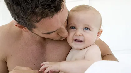 Peste 13.000 de tătici au ales să intre în concendiu de paternitate