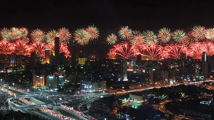 Kuweitul, în Cartea Recordurilor, cu cel mai mare foc de artificii din lume VIDEO