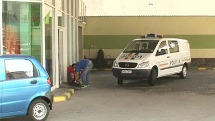 JAF eşuat la Buzău: Hoţ înarmat cu un cuţit, pus pe fugă de angajatele din benzinărie VIDEO