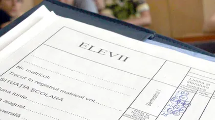 Adio chiul! Unii elevi vor putea fi monitorizaţi de părinţi prin cataloage online