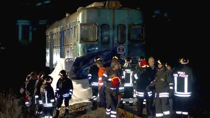 ROMÂNI MORŢI în ITALIA într-un accident. Microbuzul care îi transporta a fost lovit de tren
