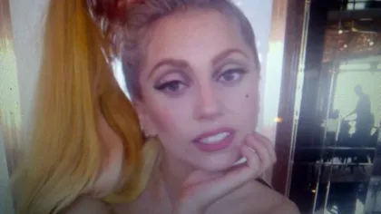 Lady Gaga, goală în mijlocul nopţii: A găsit 35 de fani ascunşi în garaj