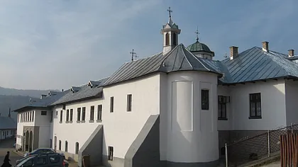 ROMÂNIA MISTICĂ. Blestemele şi exorcizările de la Mănăstirea Frăsinei