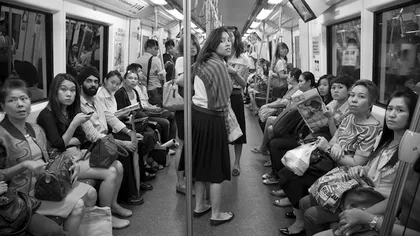 Experiment în metrou: Ce îi şochează pe toţi, în acelaşi timp? 