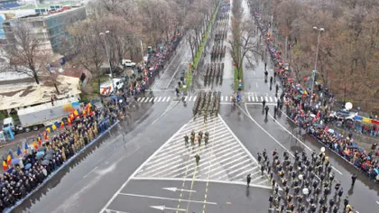 Peste 1.500 de militari participă, luni şi miercuri, la pregătirile pentru parada de 1 Decembrie