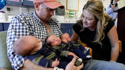O americancă a născut cei mai mari tripleţi din lume