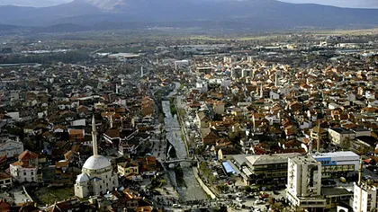 Pace pentru afaceri: Politicieni grei din vremea lui Clinton revin în Kosovo ca oameni de afaceri